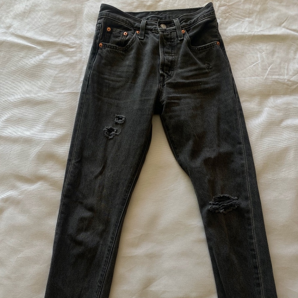 High Waisted Black Washed 501 Levi Jeans